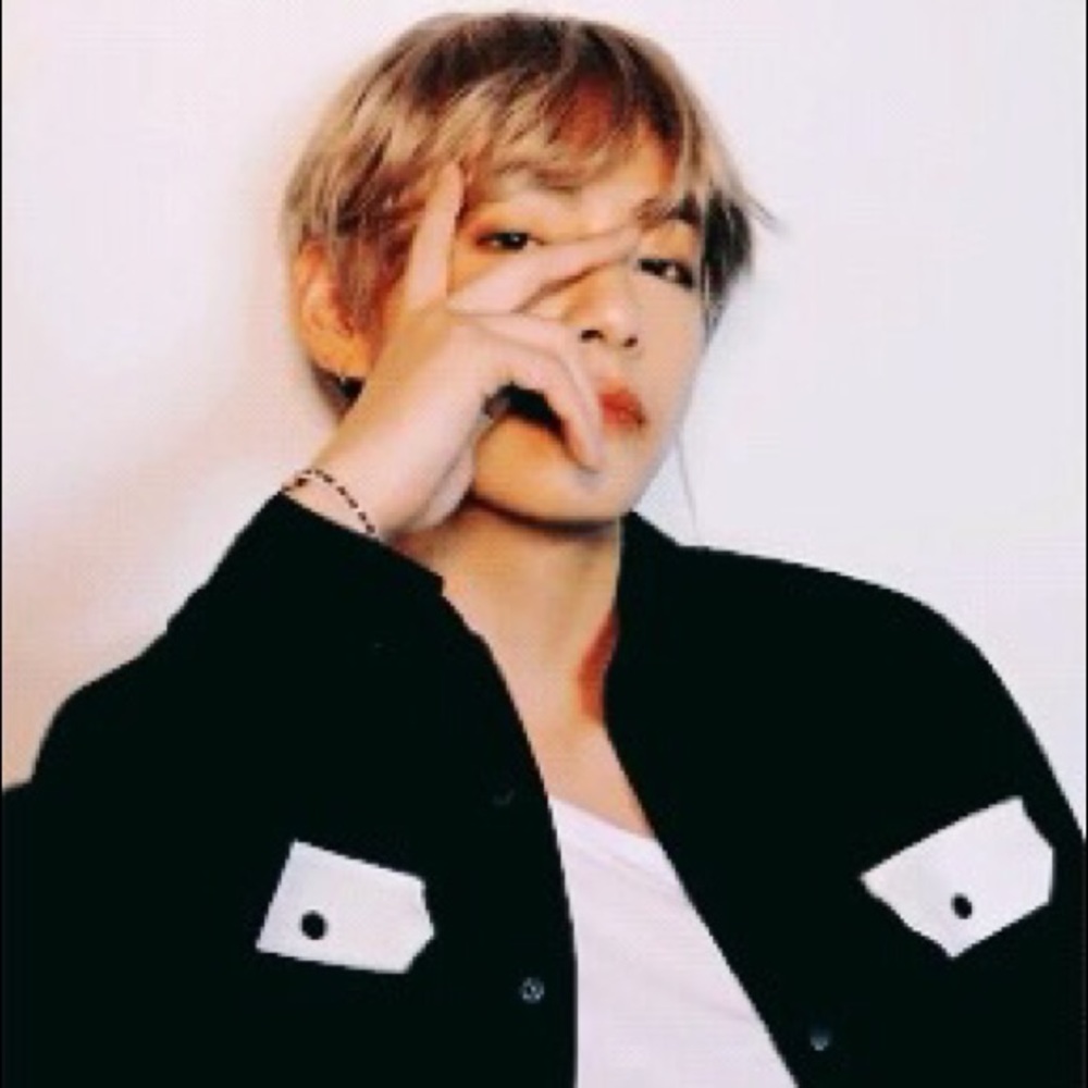 Meet your Posher, Yesenia